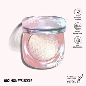 NEW Moira Dreamlight Radiant Powder Natural Glowy Summer Look Face Highlighter